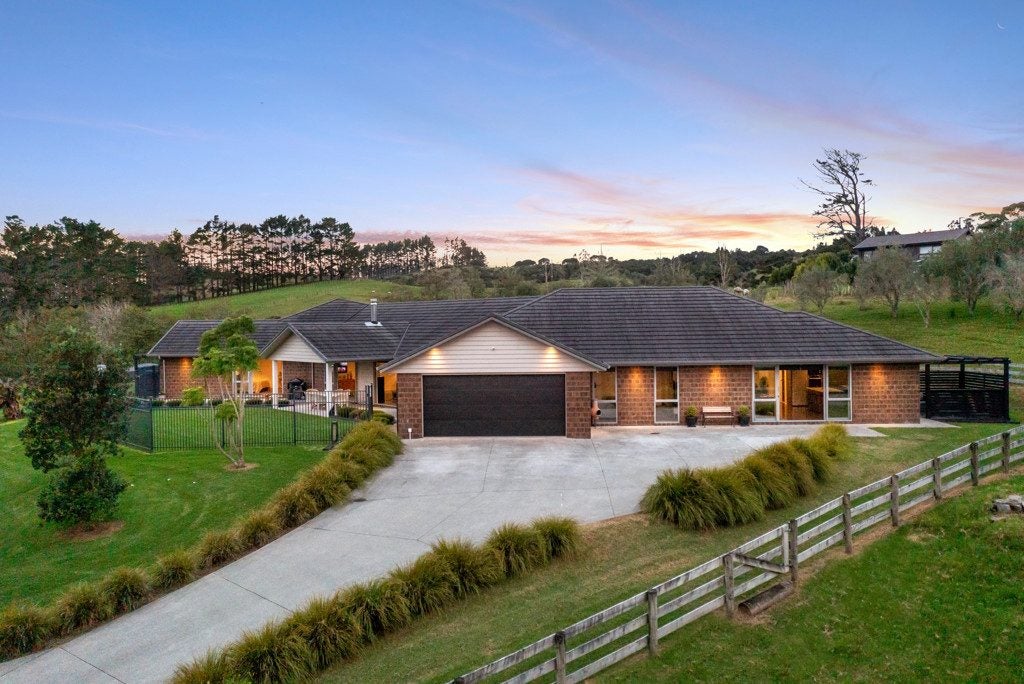 253 Horseshoe Bush Road, Albany, Auckland - Carousel 42