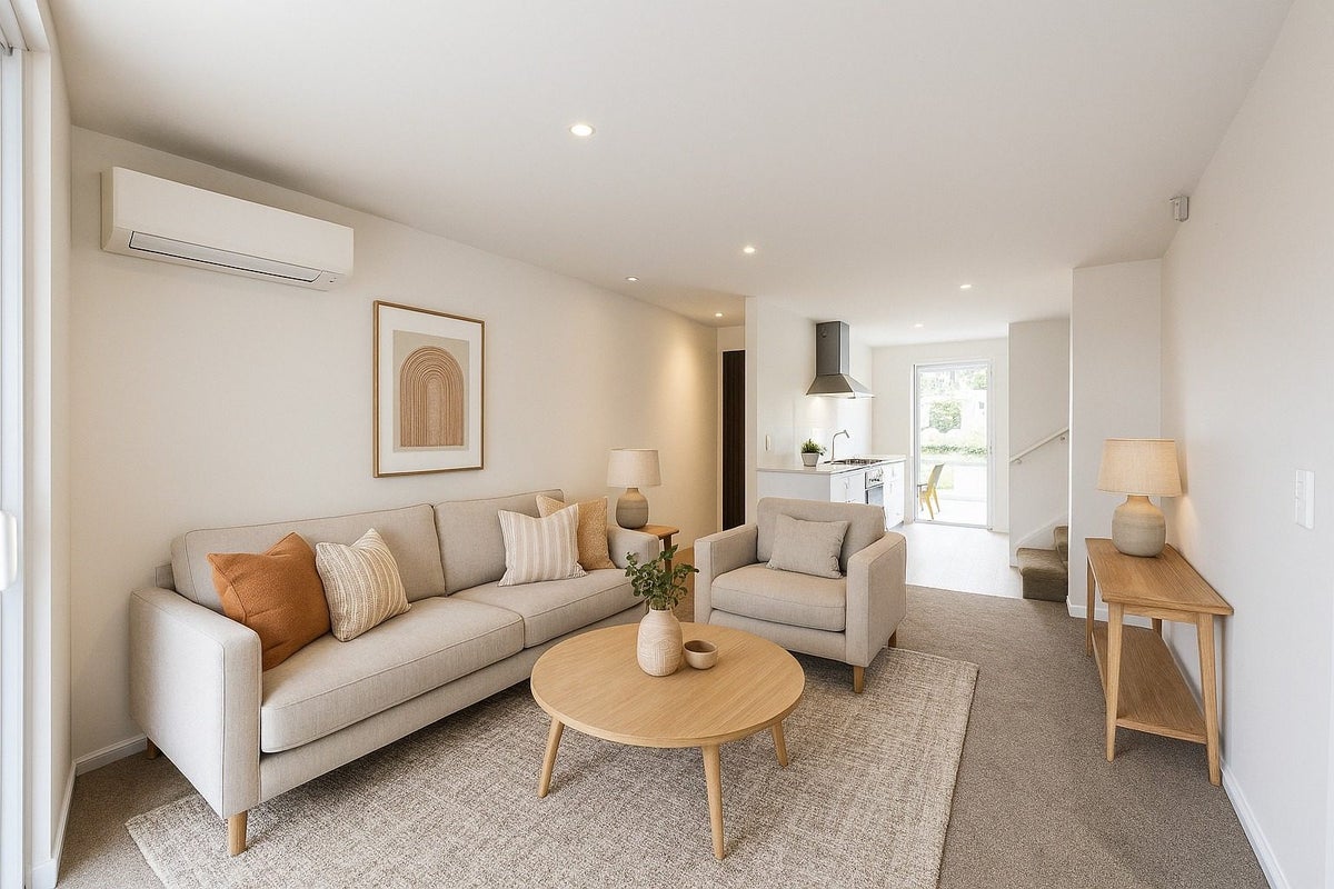 20/10 Silver Moon Road, Albany Heights, Auckland - Carousel 1