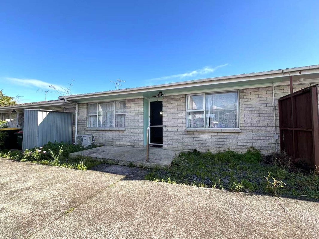 2/127 St George Street, Papatoetoe, Auckland - Carousel 13