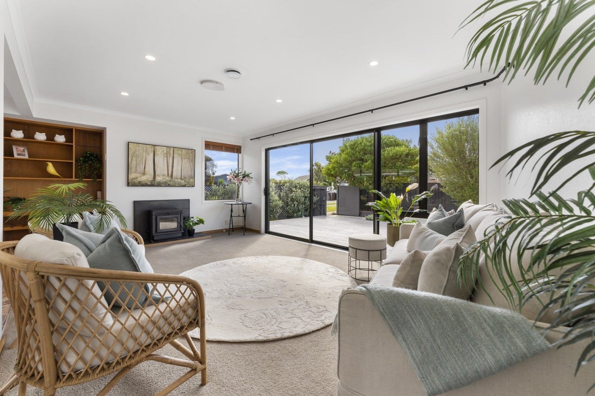 6 Otaki Place, North New Brighton, Christchurch - Carousel 2
