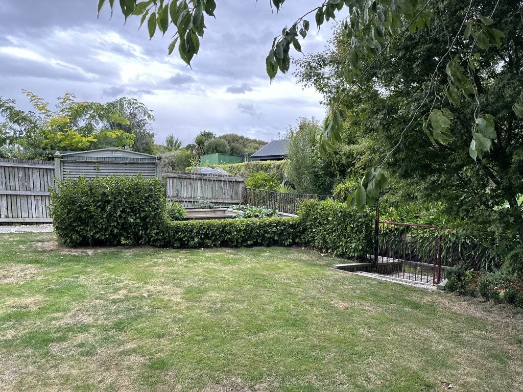 6 Sequoia Place, Springlands, Blenheim - Carousel 16