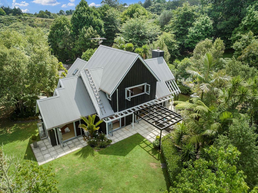 22 Medhurst Road, Bombay - Carousel 1
