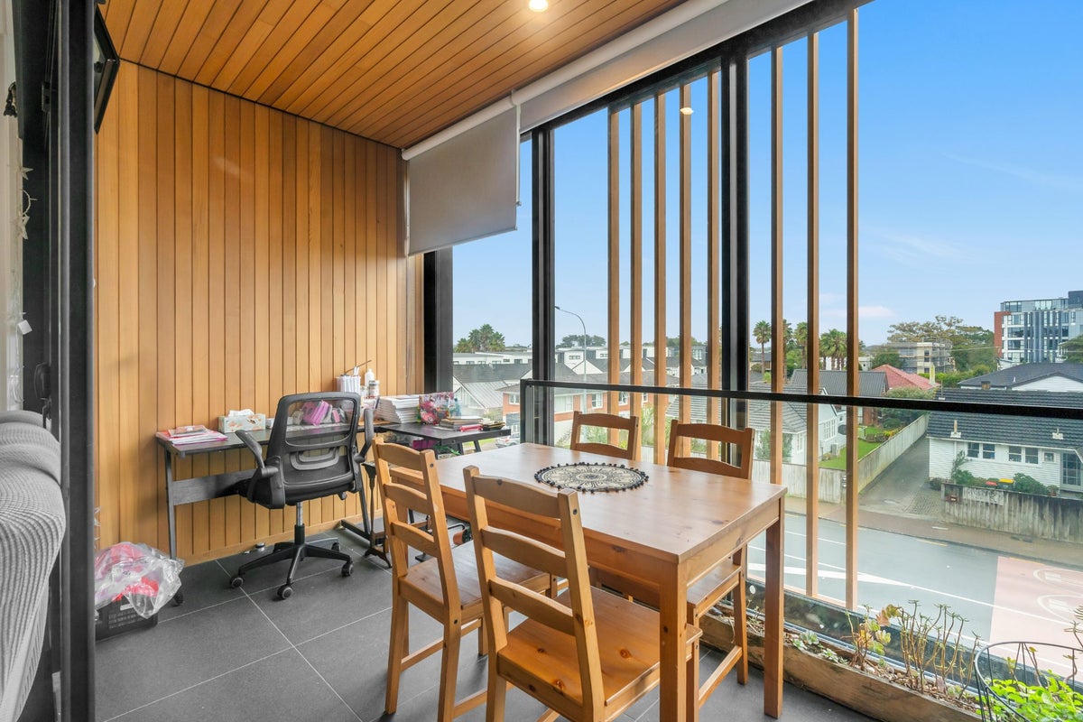 202/74 Anzac Street, Takapuna, Auckland - Carousel 1