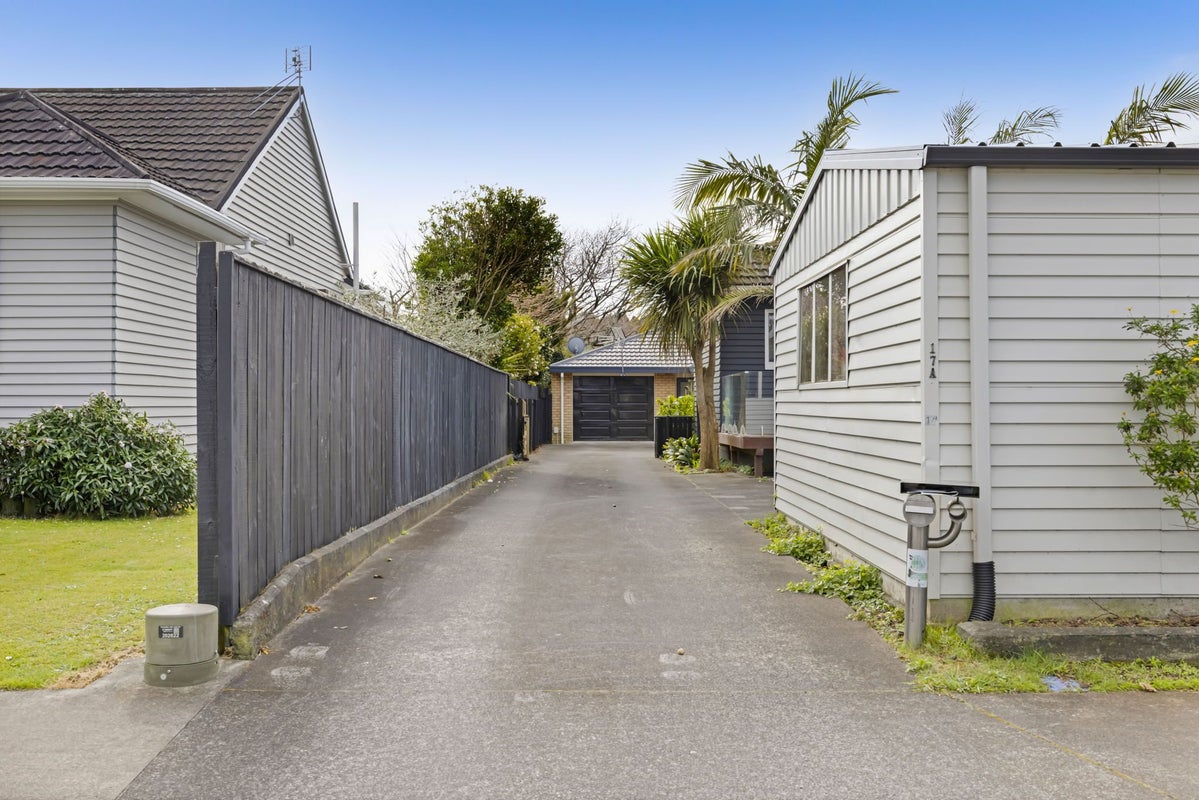 17A Exeter Street, Brooklands, New Plymouth - Carousel 33
