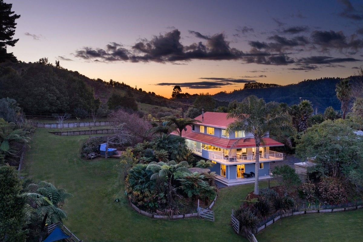 56C Bush View Drive, Waitetuna, Raglan - Carousel 1