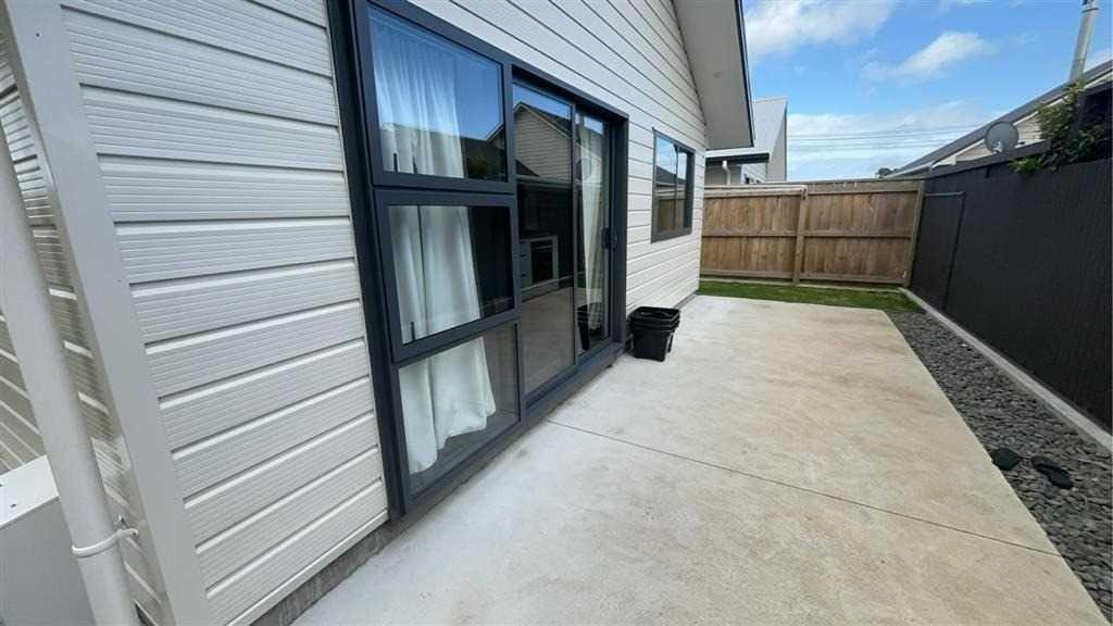 24A Toro Street, Durie Hill, Whanganui - Carousel 1