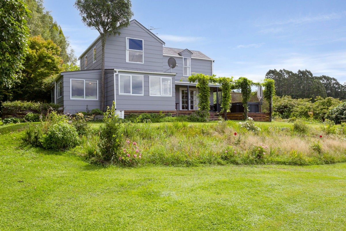 5/1136 State Highway 41, Kuratau, Turangi - Carousel 2