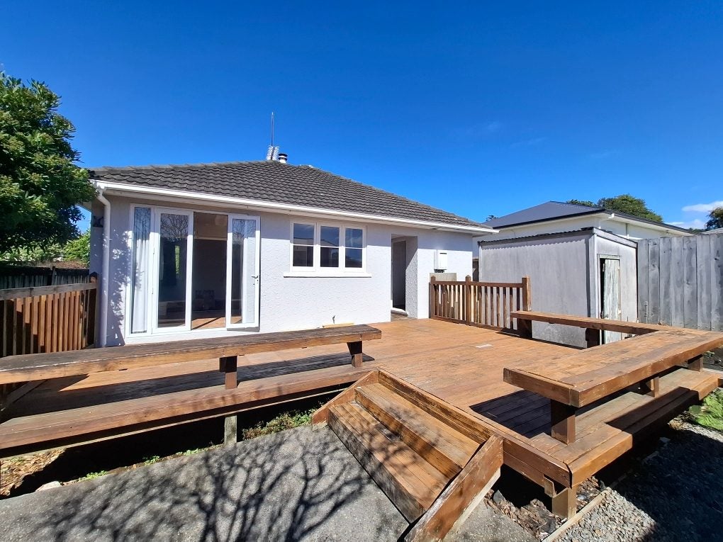 1/9 Tarahua Road, Vogeltown, New Plymouth - Carousel 2