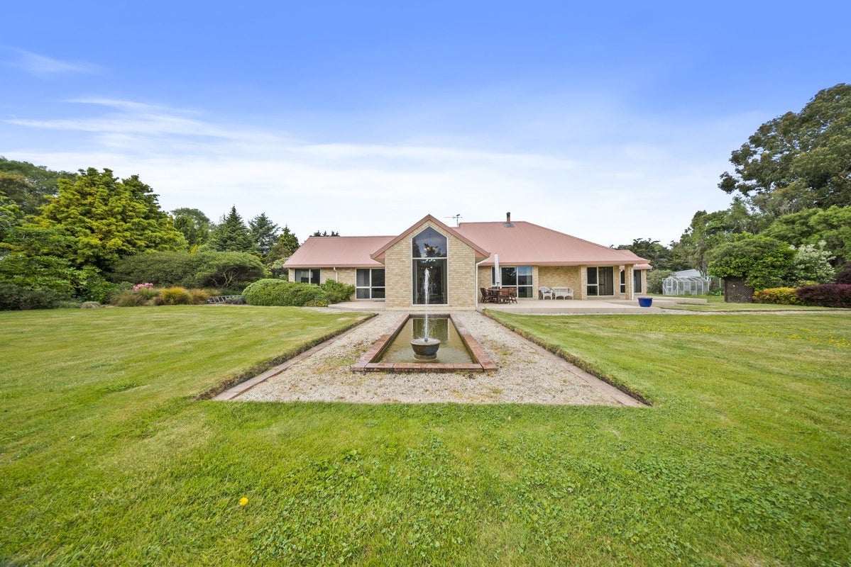 164 RIVER Road, Lincoln, GREENPARK - Carousel 26