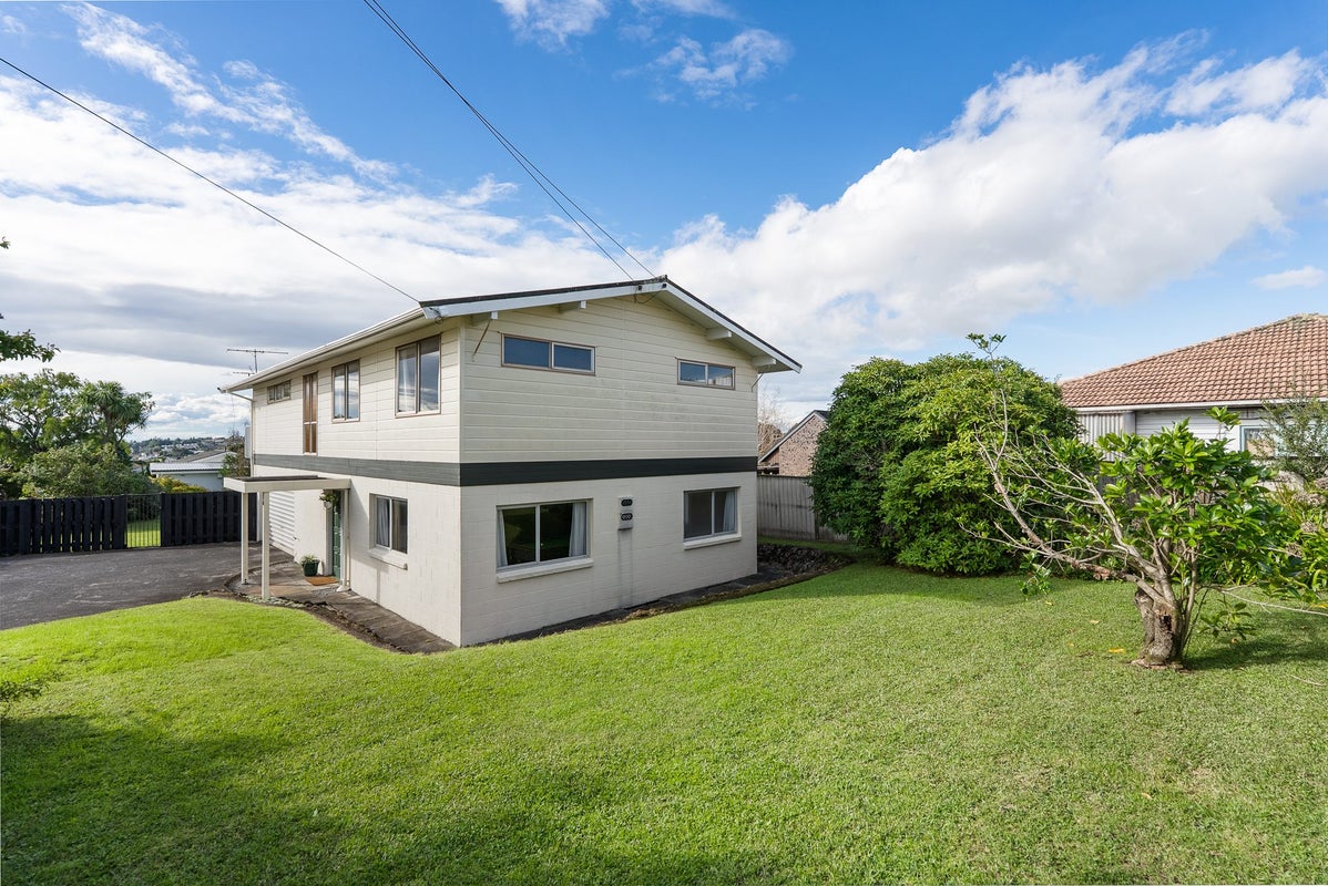 3A Bolton Street, Blockhouse Bay, Auckland - Carousel 1