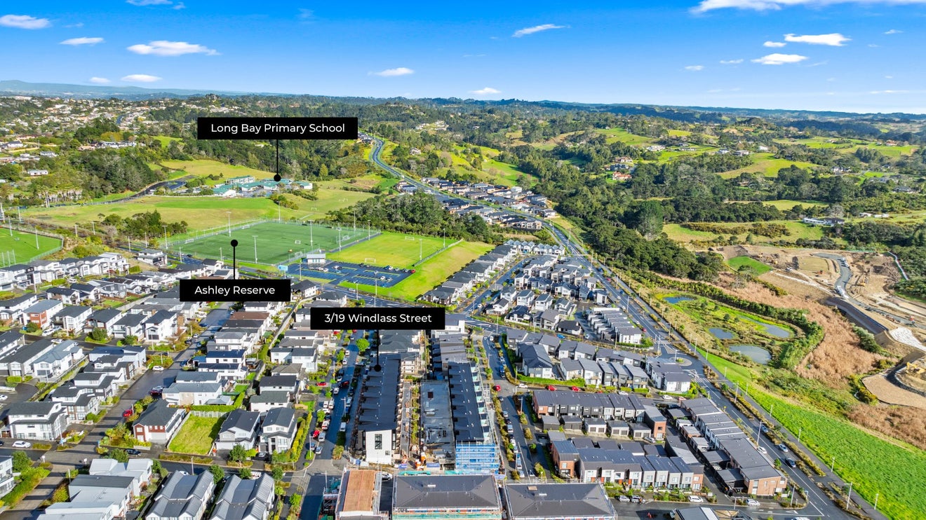 10/19 Windlass Street, Long Bay, Auckland - Carousel 25