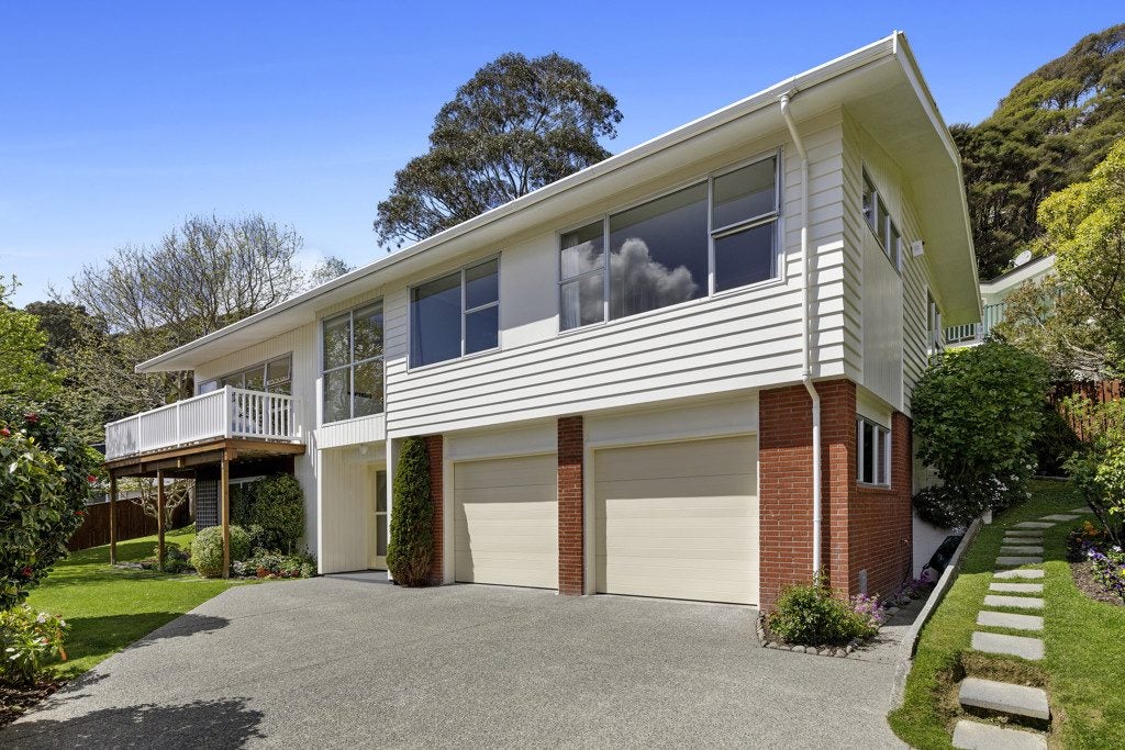 3 Chanel Grove, Waterloo, Lower Hutt - Carousel 2