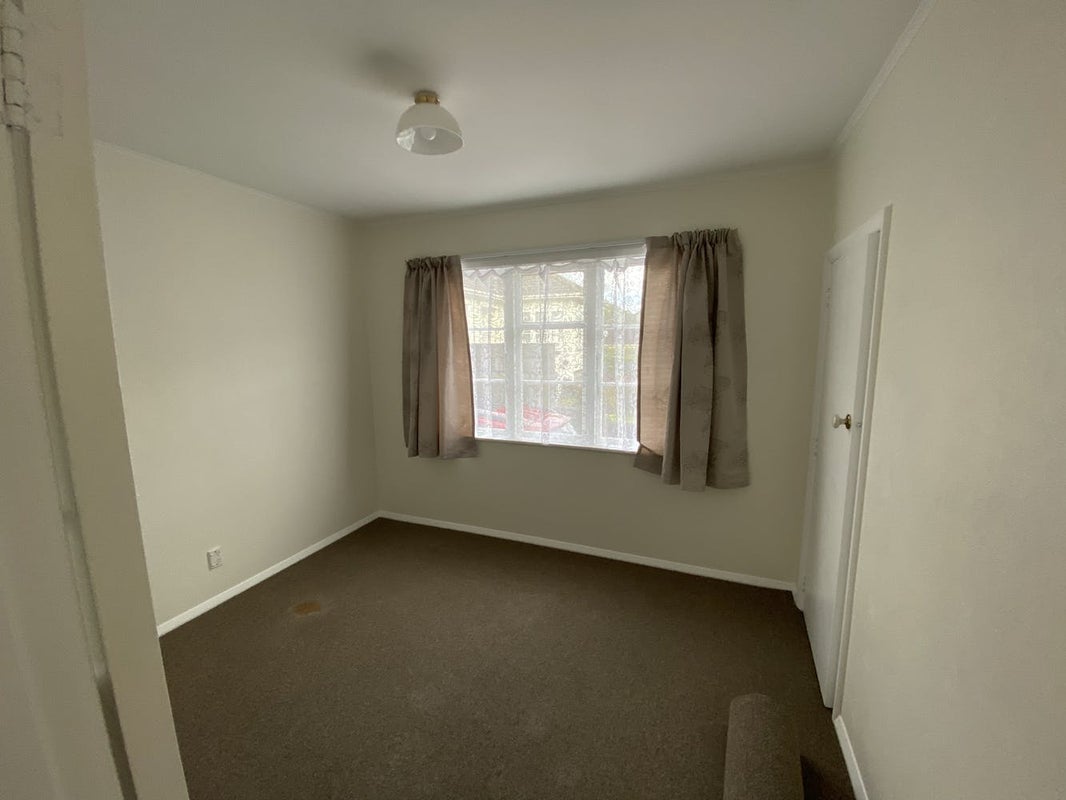 158A NEWLANDS RD, NEWLANDS, WELLINGTON - Carousel 26