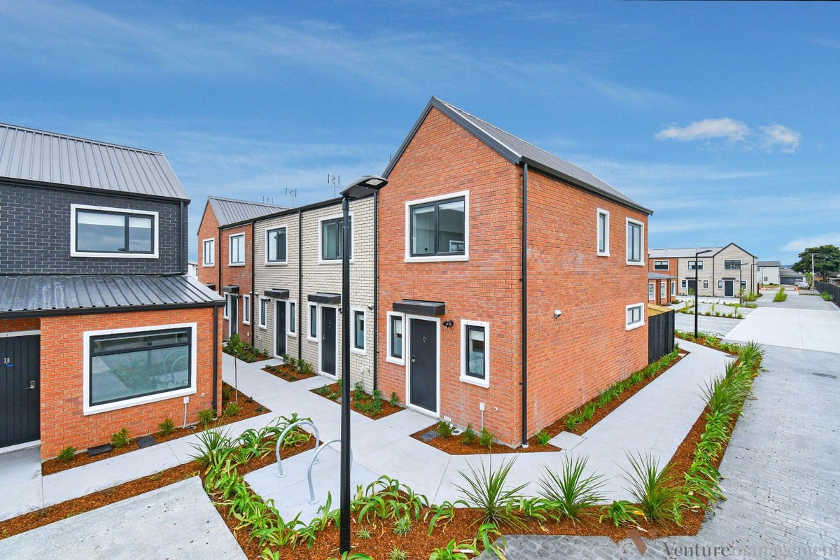 24/137 Hall Avenue, Favona, Auckland - Carousel 14