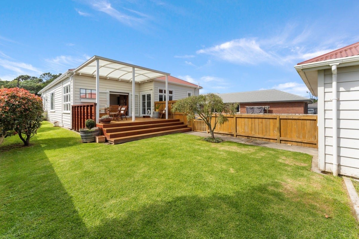 76 Smart Road, Glen Avon, New Plymouth - Carousel 28