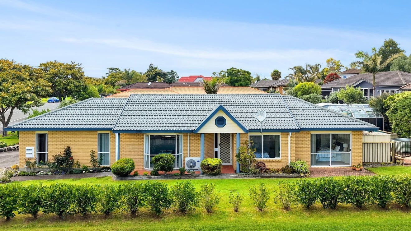 22 Harvest Drive, Henderson, Auckland - Carousel 1