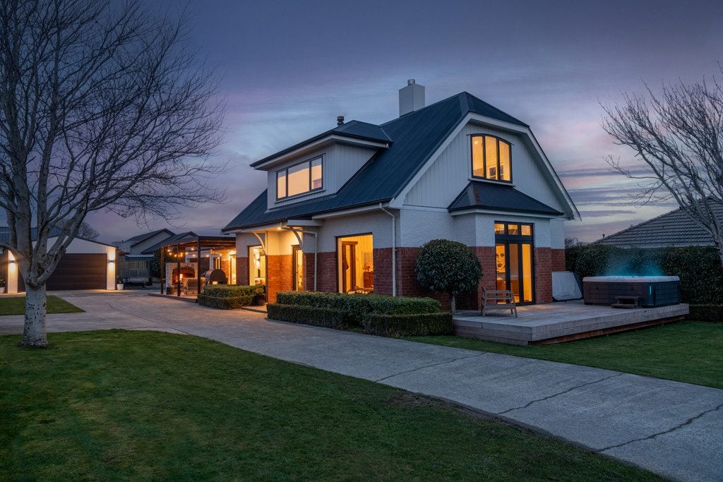 67 Antrim Street, Windsor, Invercargill - Carousel 1