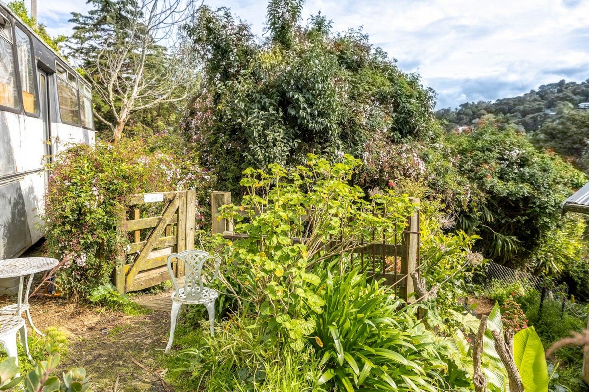 51 Fairview Crescent, Omiha, Waiheke Island - Carousel 2