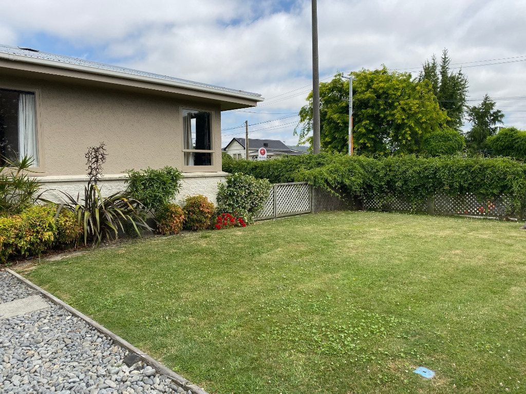 1-2/29 Meeanee Road, Taradale, Napier - Carousel 1