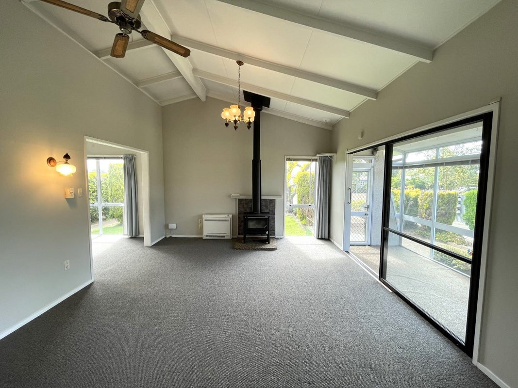 50 Napier Road, Havelock North, Havelock North - Carousel 2