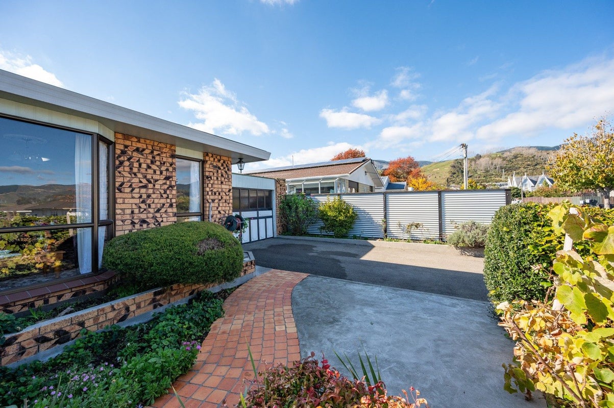 13 Ranui Road, Stoke, Nelson - Carousel 19