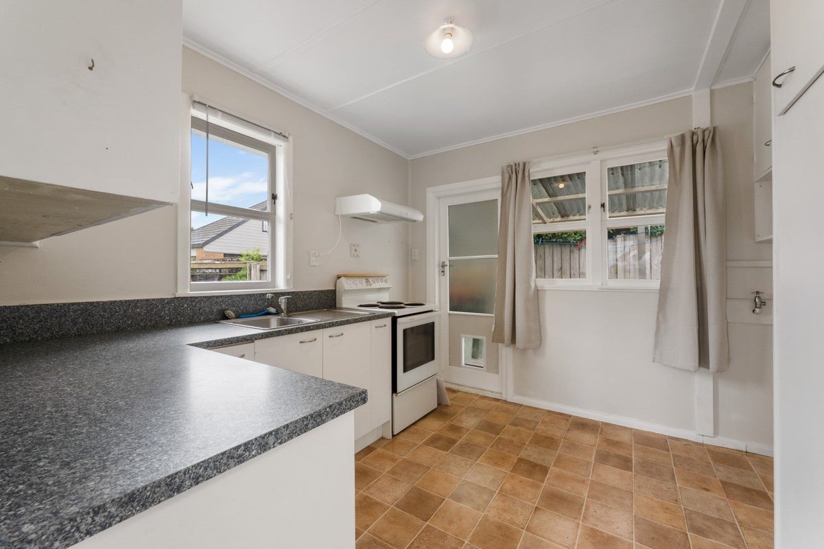 3/90 Mahoe Street, Melville, Hamilton - Carousel 1