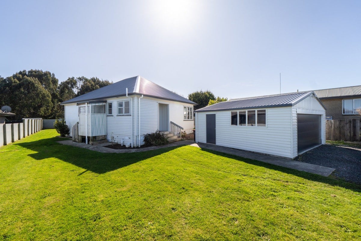 114 Vernon Street, Kingswell, Invercargill - Carousel 1
