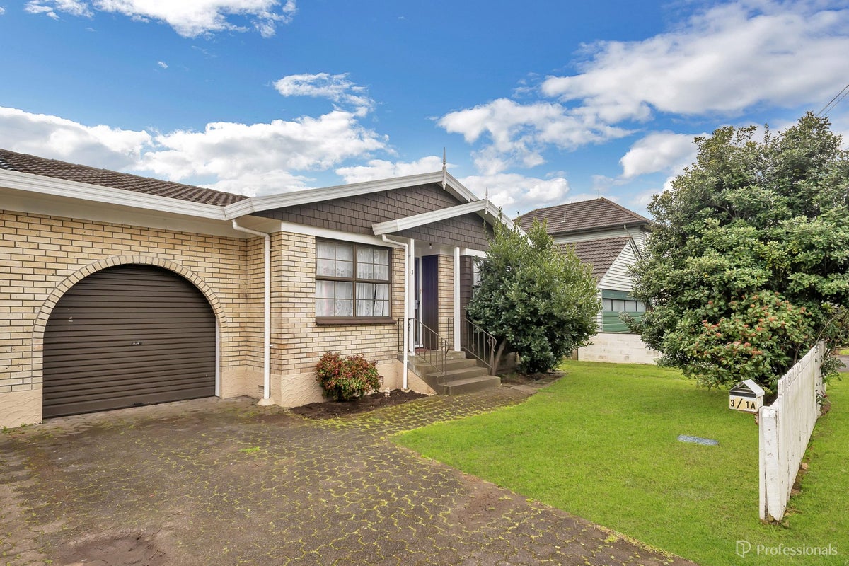 3/1A Rimu Road, Mangere Bridge, Auckland - Carousel 1