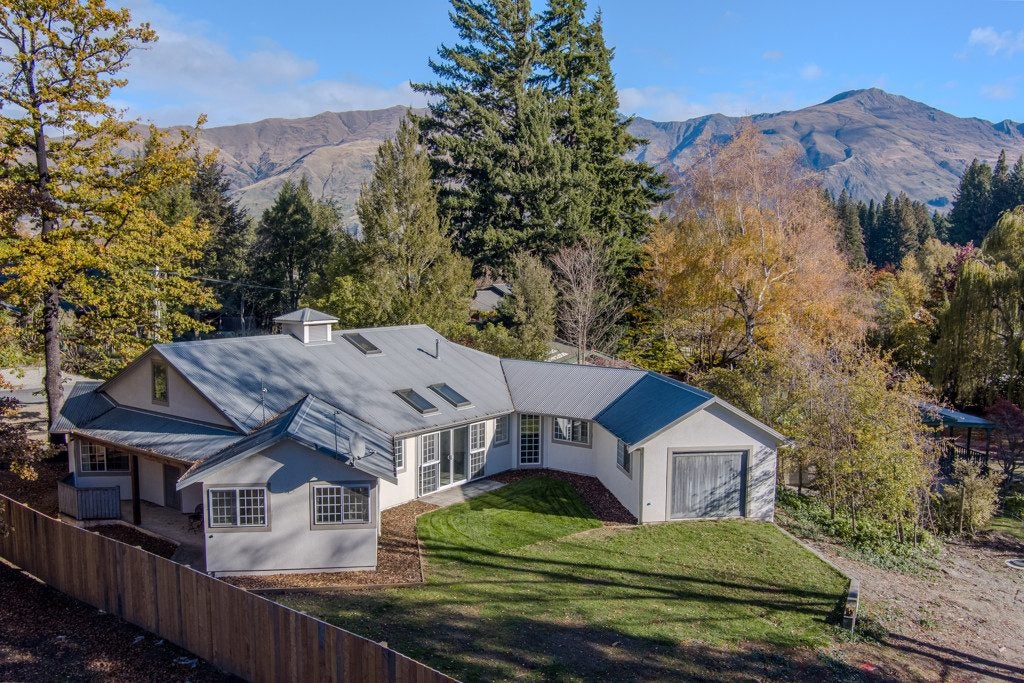 41 Eely Point Road, Wanaka - Carousel 2