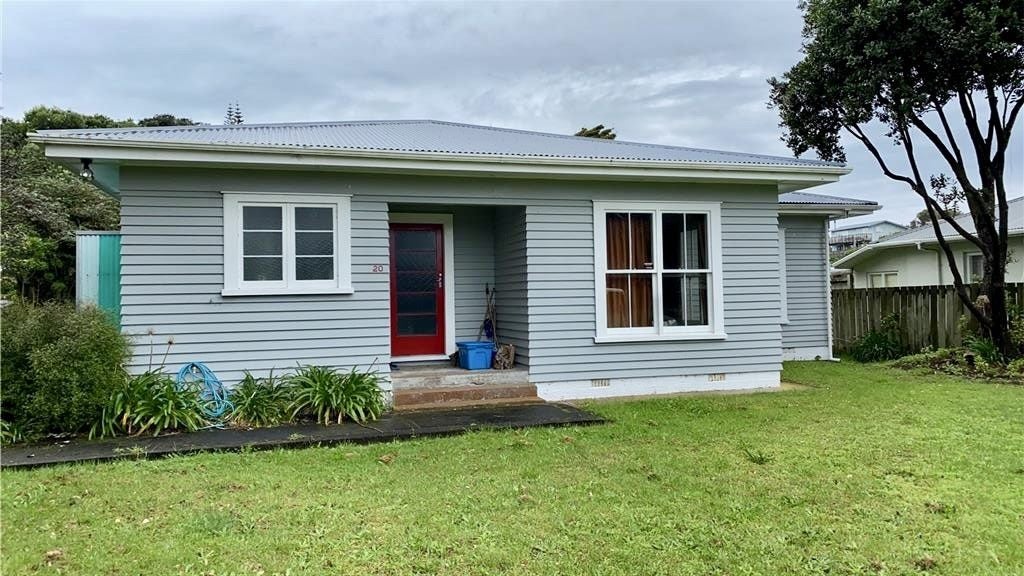 20 Toi Street, Otaki Beach, Otaki - Carousel 2