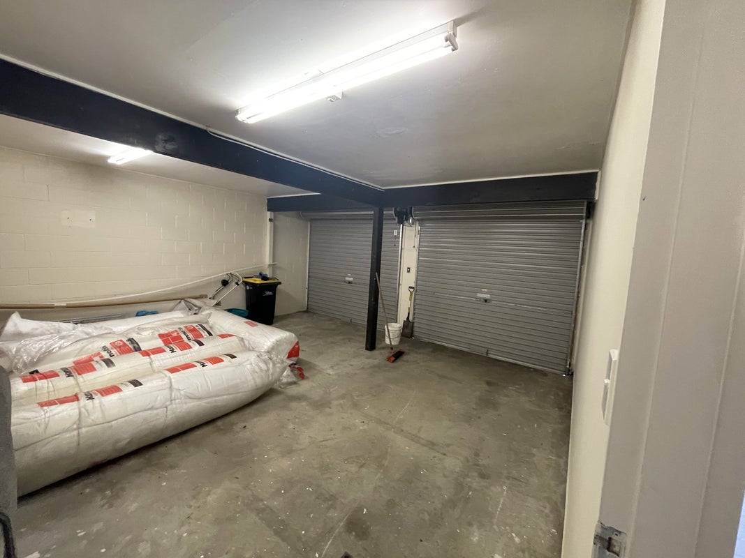 1/69 Simla Crescent, Khandallah, Wellington - Carousel 20