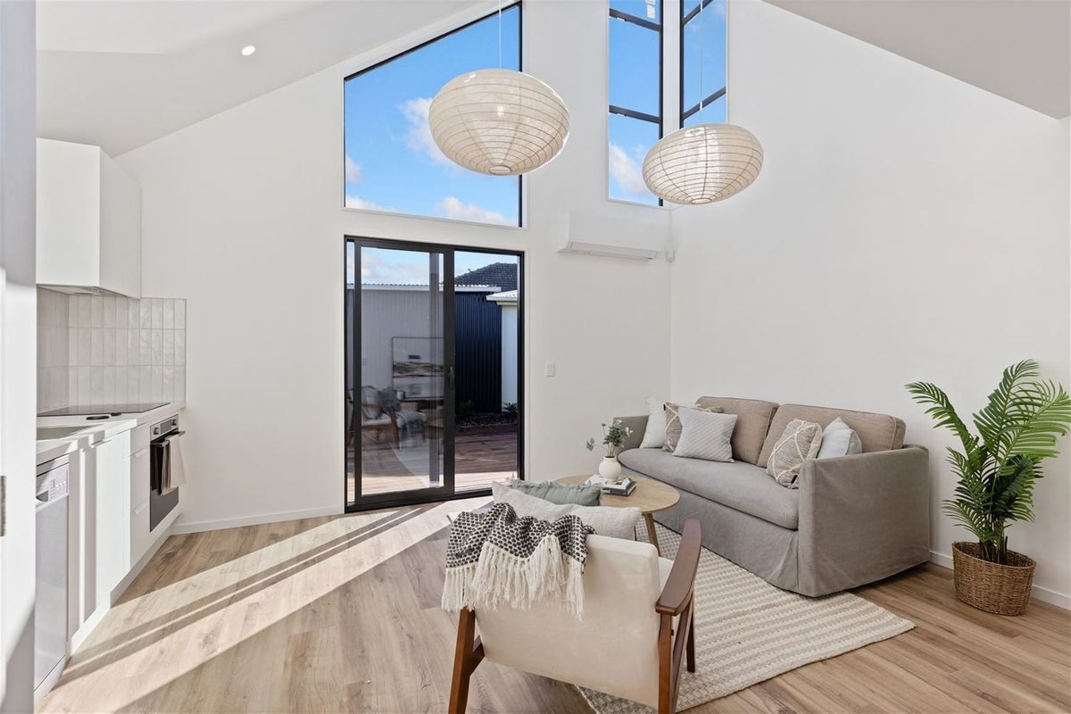 4A Howe Street, New Brighton, Christchurch - Carousel 1