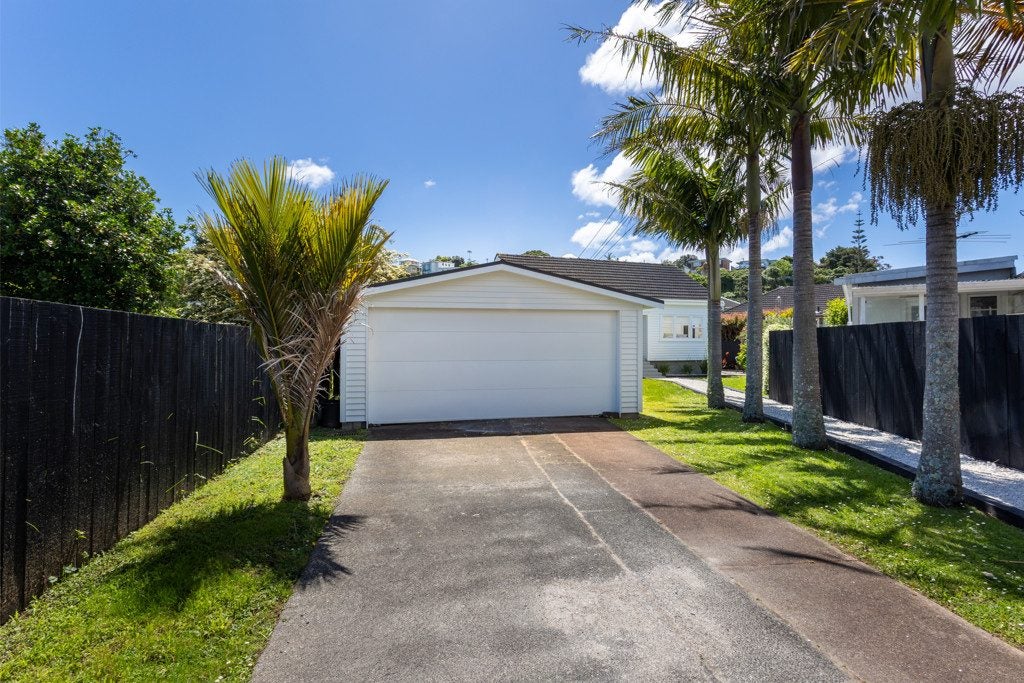 46A Ivanhoe Road, Grey Lynn, Auckland - Carousel 2