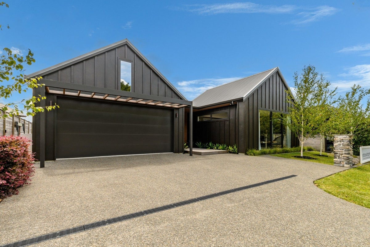 158 Lakes Boulevard, Pyes Pa, Tauranga - Carousel 41
