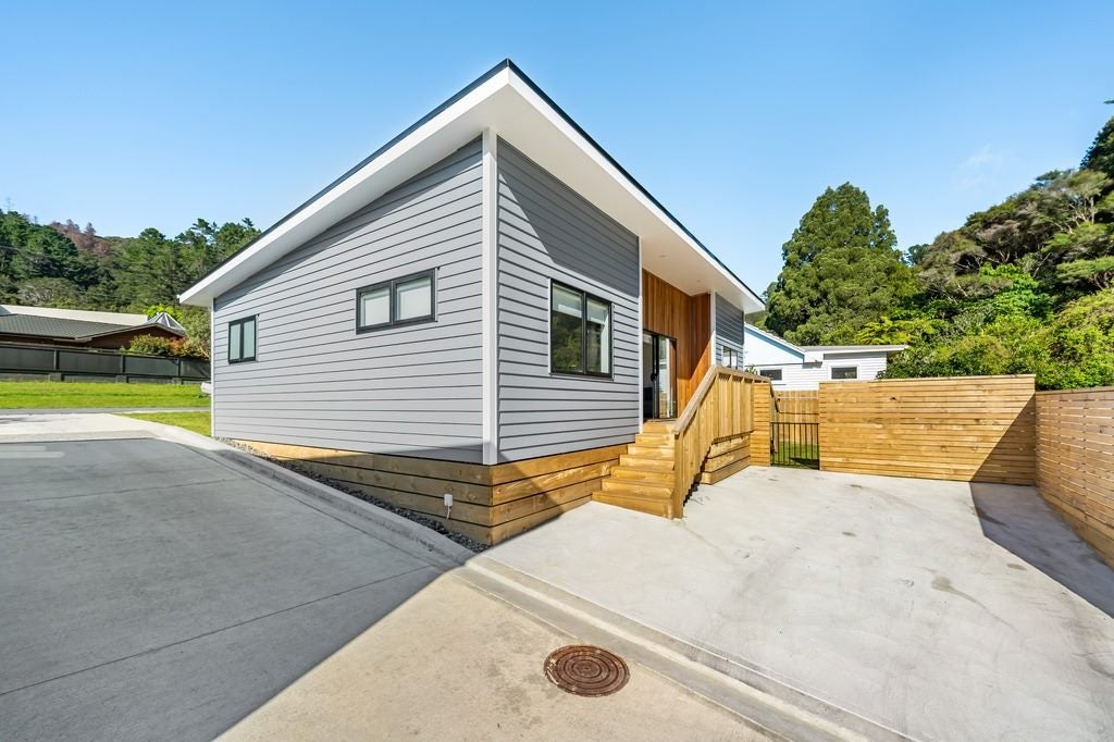 72A Raukawa Street, Stokes Valley, Lower Hutt - Carousel 1