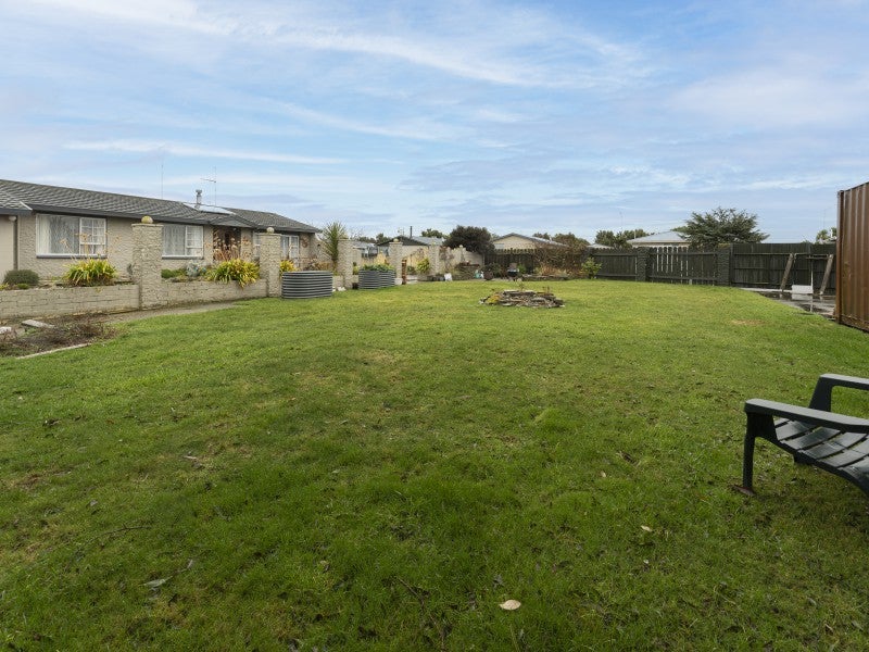 38 Boyne Street, Clifton, Invercargill - Carousel 1