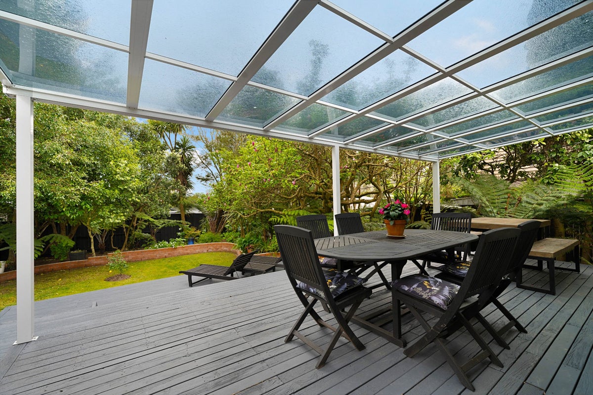 2 Riserra Drive, Ranui, Auckland - Carousel 2