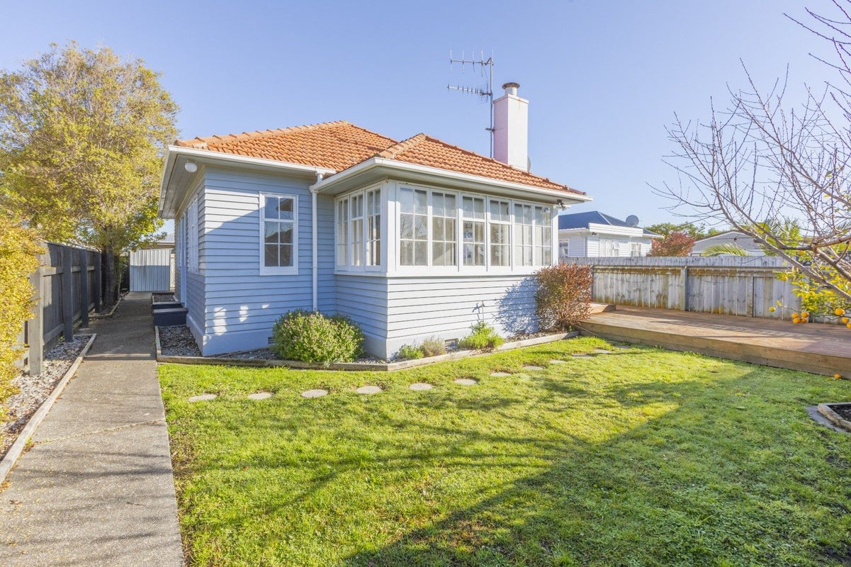 37 Nuffield Avenue, Marewa, Napier - Carousel 13