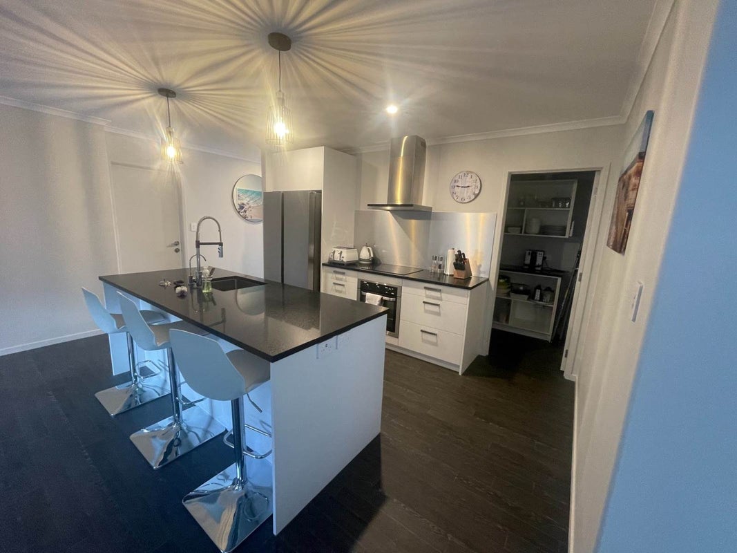 10 Trevally Place, Snells Beach, Snells Beach - Carousel 2