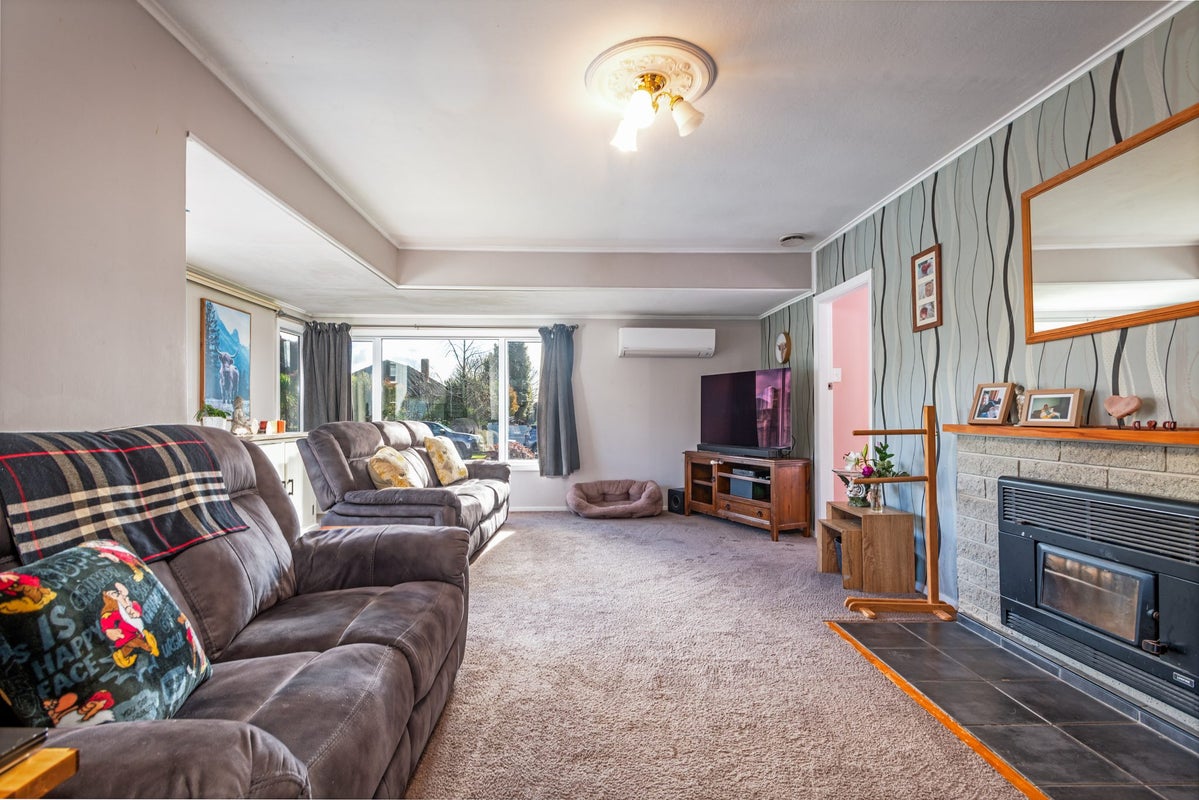 29 Humber Street, Roslyn, Palmerston North - Carousel 2