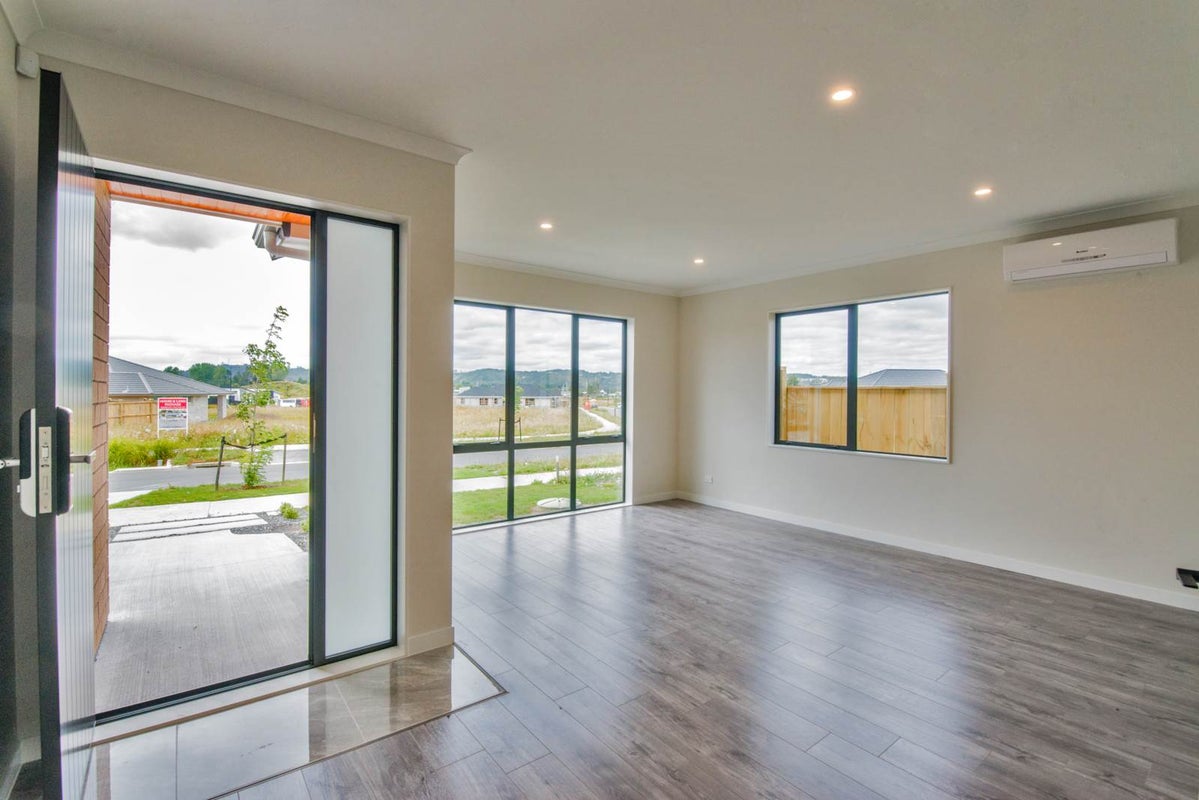 29 Vinistra Road, Kumeu - Carousel 2