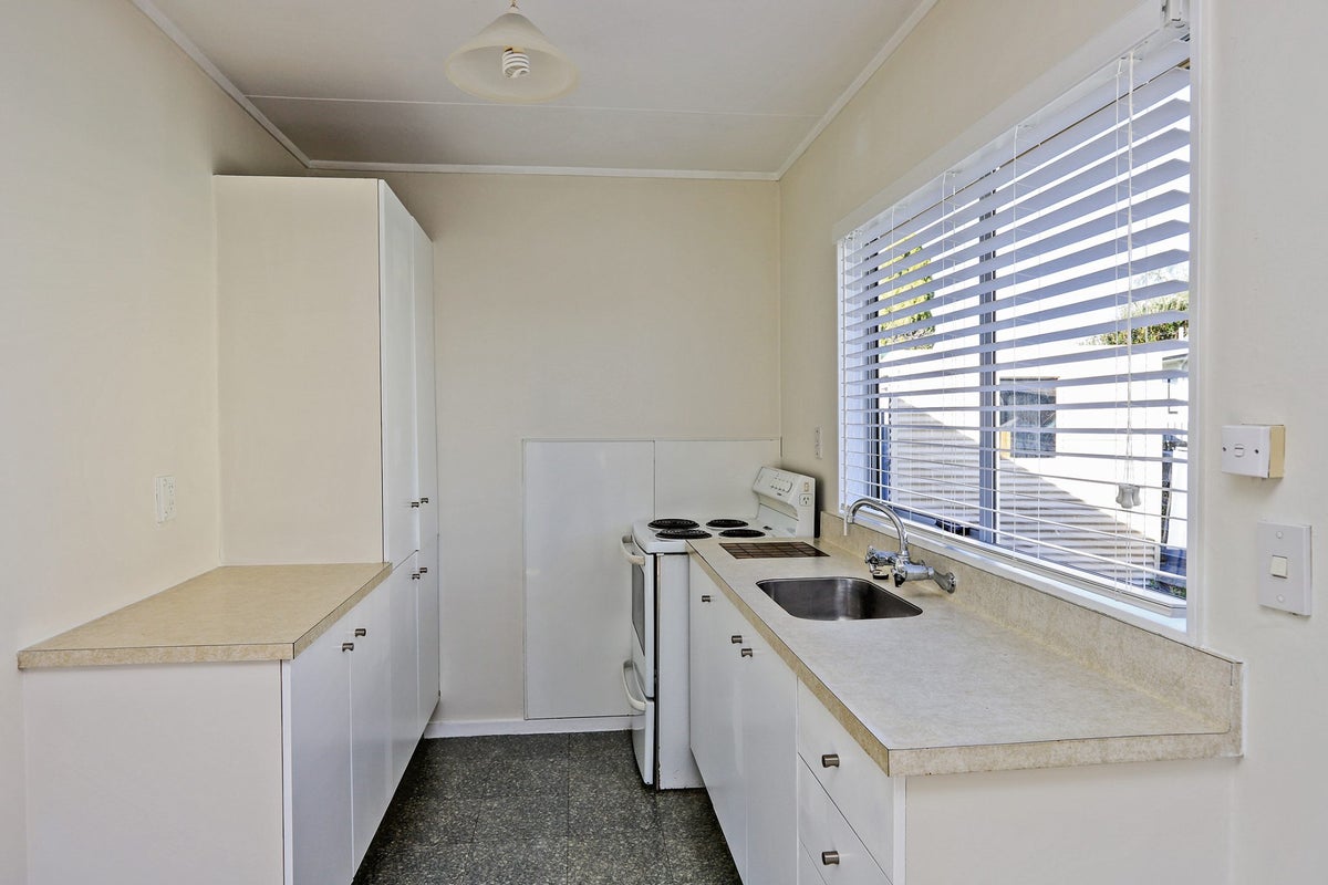 805A Ellison Road, Parkvale, Hastings - Carousel 2