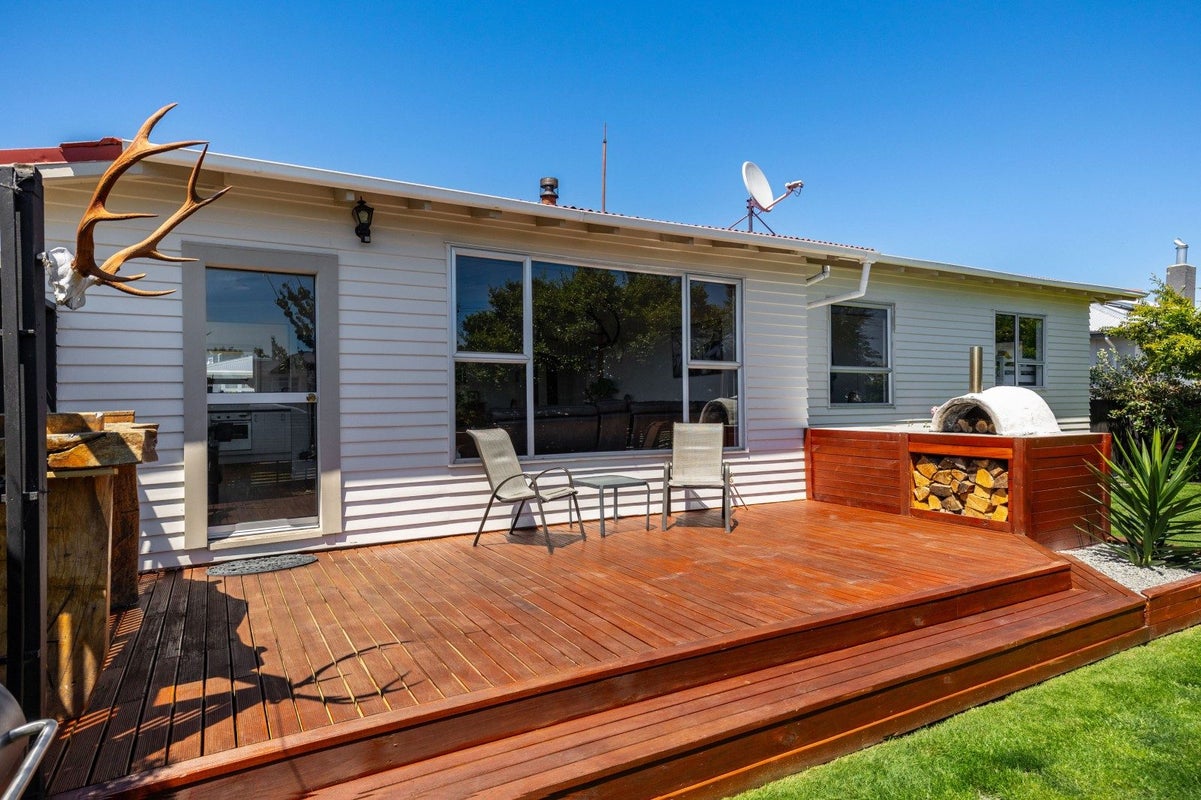 13 Linton Street, Mayfield, Blenheim - Carousel 2