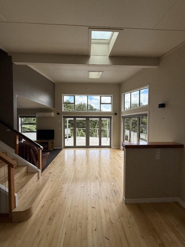 167 Owhiwa Road, Onerahi - Carousel 2