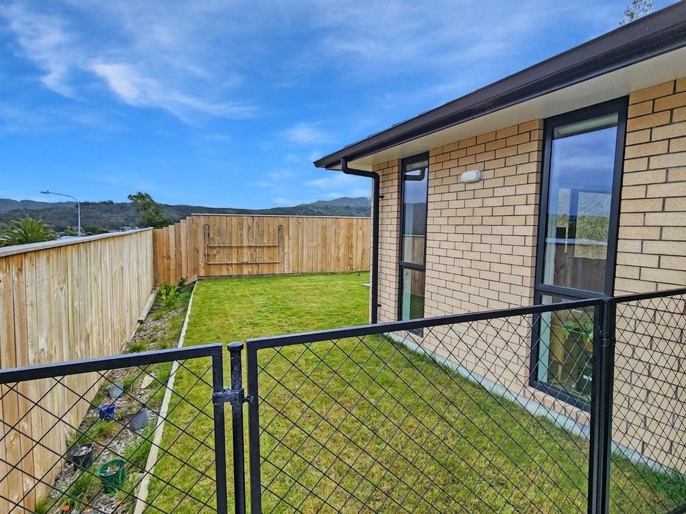 72 Antrim Crescent, Wainuiomata, Lower Hutt - Carousel 15