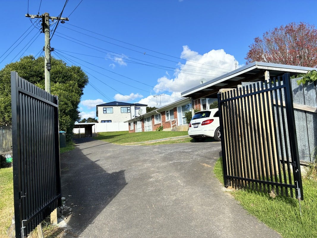 3/105 Pilkington Road, Panmure, Auckland - Carousel 2