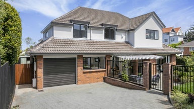 22A Fairholme Avenue, Epsom, Auckland - Carousel 1