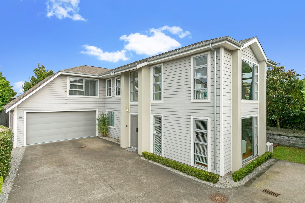 12A Selwyn Road, Epsom, Auckland - Carousel 1