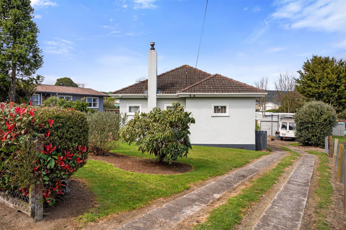 15 Scott Avenue, Owhata, Rotorua - Carousel 13