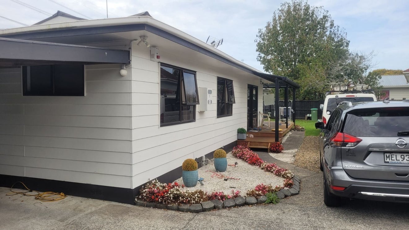 2/256 Porchester Road, Takanini, Auckland - Carousel 13